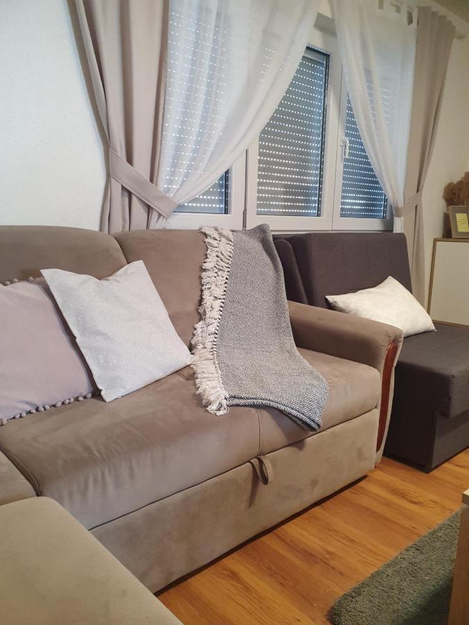 אוטוצאץ Apartman Sofia מראה חיצוני תמונה